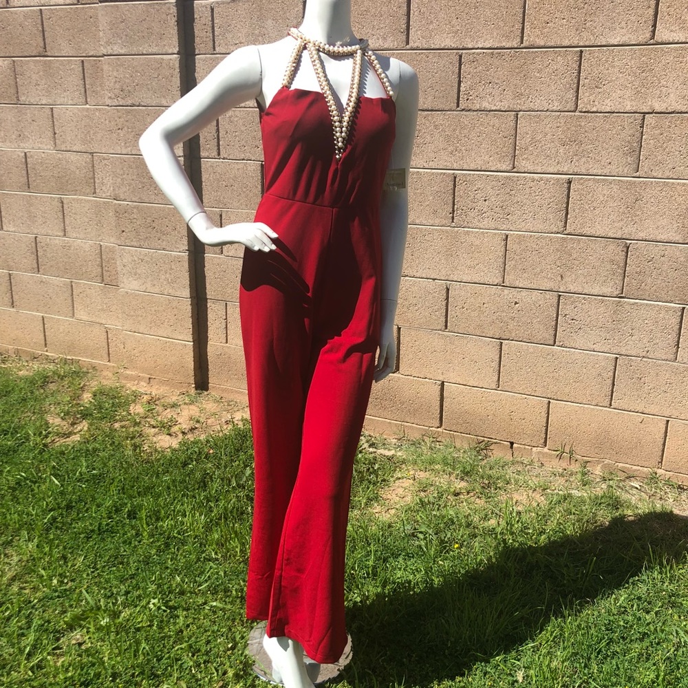 ✨Beautiful jumpsuit with pearl✨